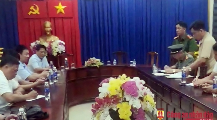 Các đơn vị triển khai công tác phá án, truy bắt hung thủ.