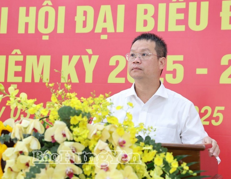 Ông Nguyễn Mạnh Hùng, Phó Bí thư Tỉnh uỷ, Chủ tịch Uỷ ban Mặt trận Tổ quốc Việt Nam tỉnh Hưng Yên được bầu làm Ủy viên Ủy ban Kiểm tra Trung ương khoá XIII. Ảnh: Báo Hưng Yên.