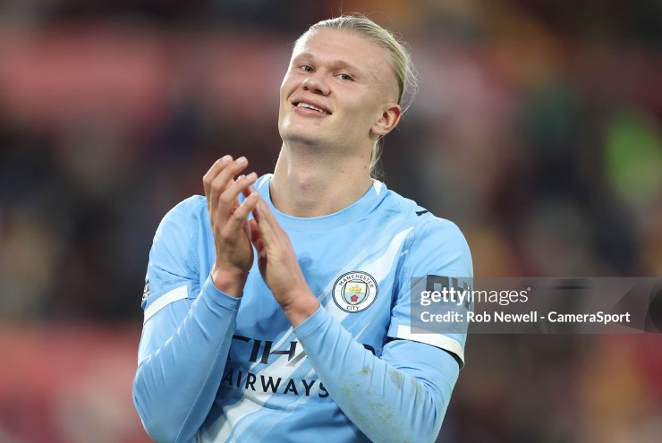 Erling Haaland bất ngờ gửi lời cảm ơn con trai
