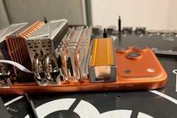 Thời trang Hi-tech - “Độ” tản nhiệt SSD cho iPhone 17 Pro Max và cái kết