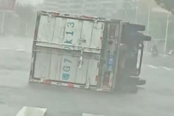 Thế giới - Những hình ảnh cận cảnh bão Matmo càn quét Trung Quốc