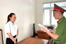 Lời khai của nữ tài xế tông chủ tịch xã tử vong