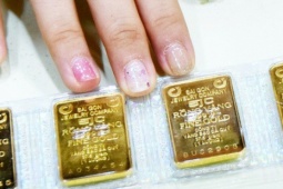 Kinh doanh - Giá vàng hôm nay 6-10: Vừa mở cửa, đồng loạt tăng mạnh