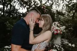 Taylor Swift tiết lộ kế hoạch đám cưới: Một sân vận động mới đủ chứa khách mời!