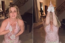 Giải trí - Britney Spears bị chấn thương khi ngã cầu thang