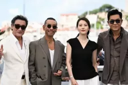 Giải trí - Đạo diễn bị tố coi thường tính mạng diễn viên