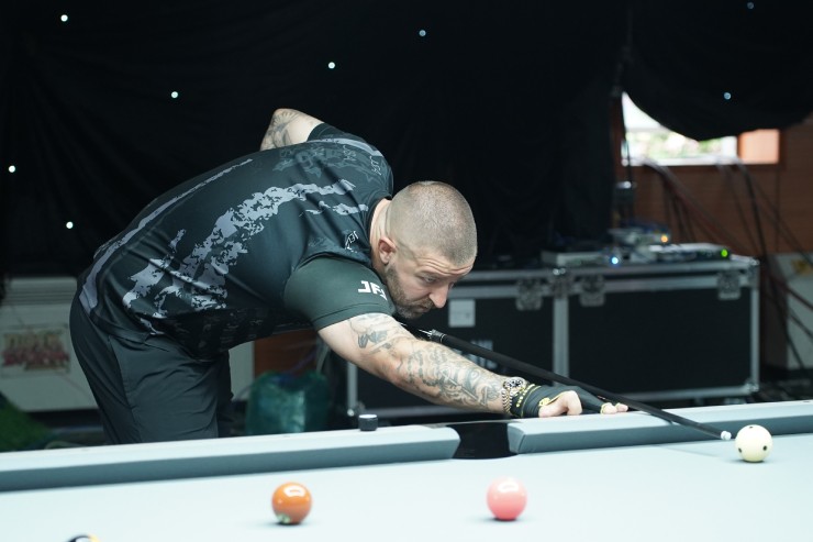 Jayson Shaw, cơ thủ Anh đang giữ hạng 11 thế giới, từng vô địch US Open 2017 đã có mặt tại Hà Nội 