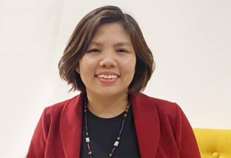 Chuyên gia tâm lý Hồng Hương, Thường trực tại Thư Viện Lưu Trú thuộc Hội Bảo vệ quyền trẻ em Việt Nam.