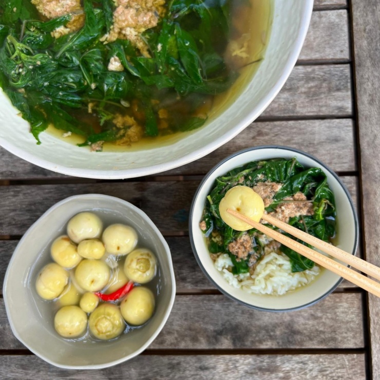 Những món dân dã &#39;hao cơm&#39; nhà Tăng Thanh Hà - 1