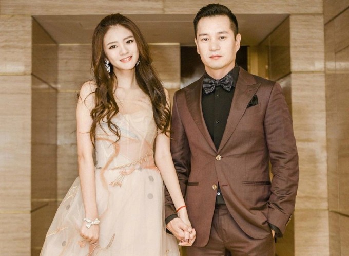Diễn viên An Dĩ Hiên và chồng. Ảnh: Weibo