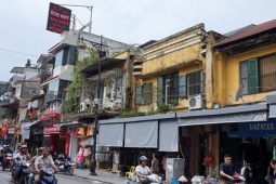 Giá nhà phố cổ Hà Nội lập kỷ lục mới, chạm 2 tỷ đồng/m2