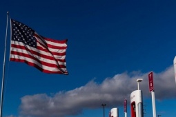 Thị trường - Tiêu dùng - Người Mỹ đổ xô đi mua xe điện trước cú sốc lớn