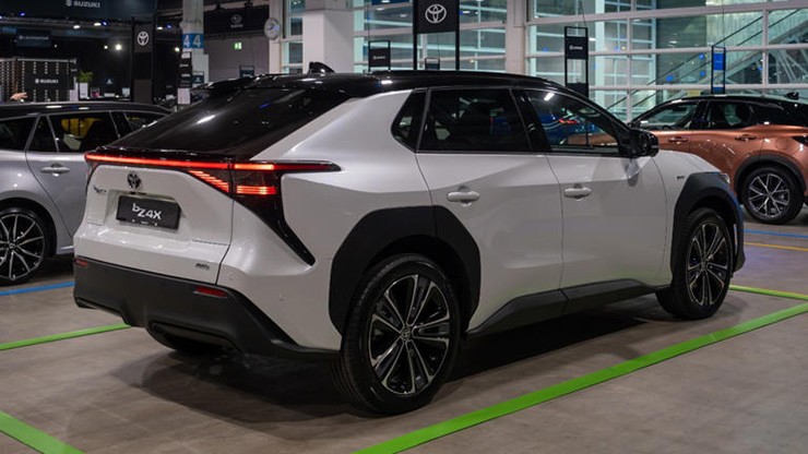 Toyota vẫn chưa hoàn toàn ủng hộ ngành xe điện.