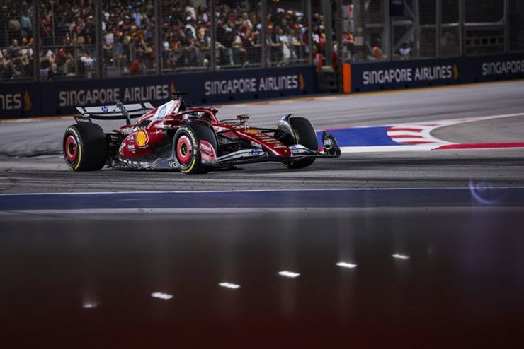 Ferrari có thêm 1 chặng đua thất vọng