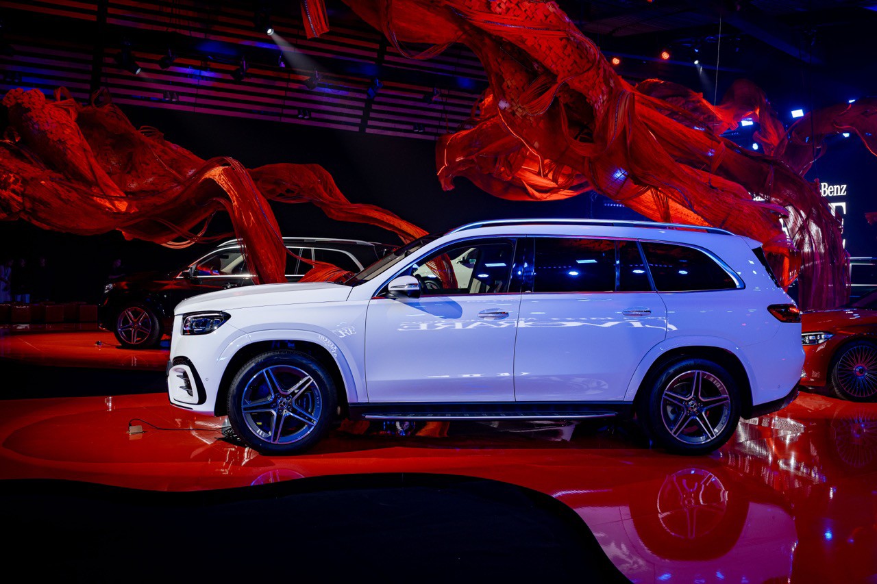 Mercedes-Benz GLS 450 bản đặc biệt, giá gần 6 tỷ đồng - 3