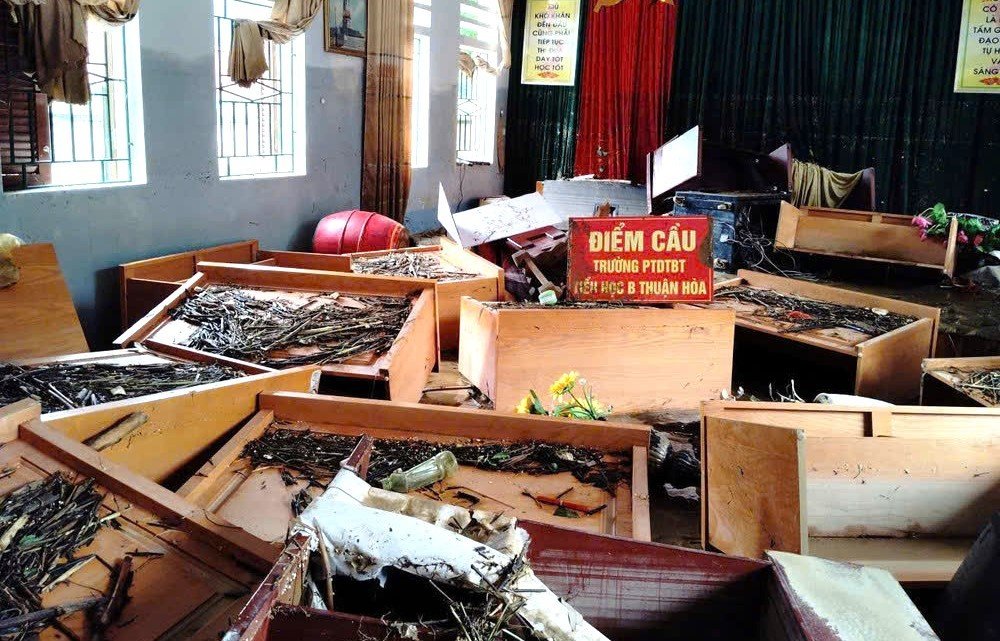 Hình ảnh ngôi trường dân tộc bán trú tại Tuyên Quang ngổn ngang sau mưa lũ - 2