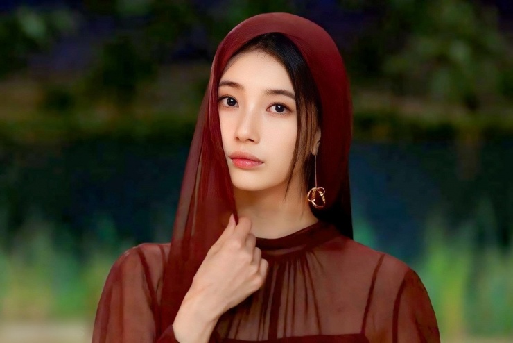 Nhân vật của Suzy có tính cách phức tạp, cần khả năng thể hiện diễn xuất xuất sắc.
