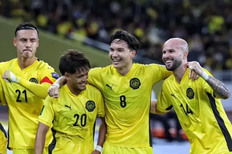 Bóng đá Malaysia từ giấc mơ đổi đời đến án phạt lịch sử sau trận thắng đậm Việt Nam - 6