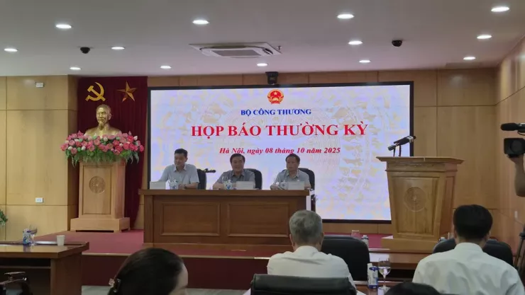 Bộ Công Thương tổ chức họp báo thường kỳ. Ảnh: AH