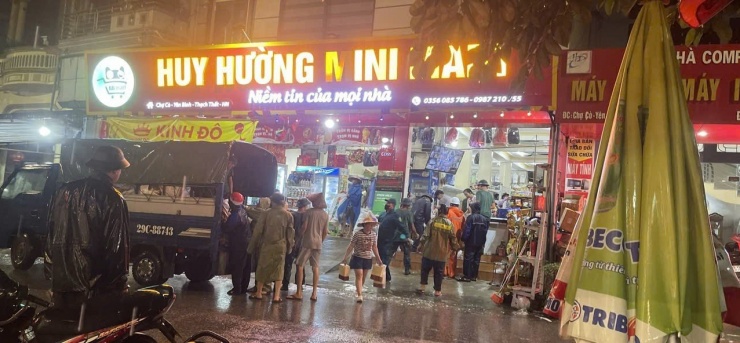 Hà Nội công bố tình huống khẩn cấp về thiên tai tại xã Yên Xuân - 1