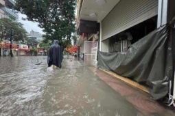 Tin tức trong ngày - Miền Bắc tiếp tục mưa dông do hoàn lưu bão số 11