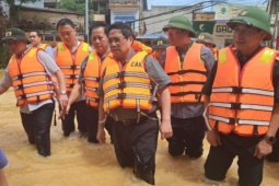 Tin tức trong ngày - Thủ tướng, Bộ trưởng Quốc phòng về Thái Nguyên chỉ đạo khắc phục hậu quả mưa lũ