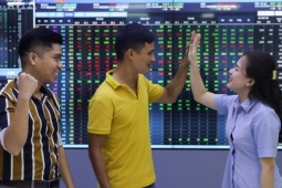 Chứng khoán được nâng hạng: T…