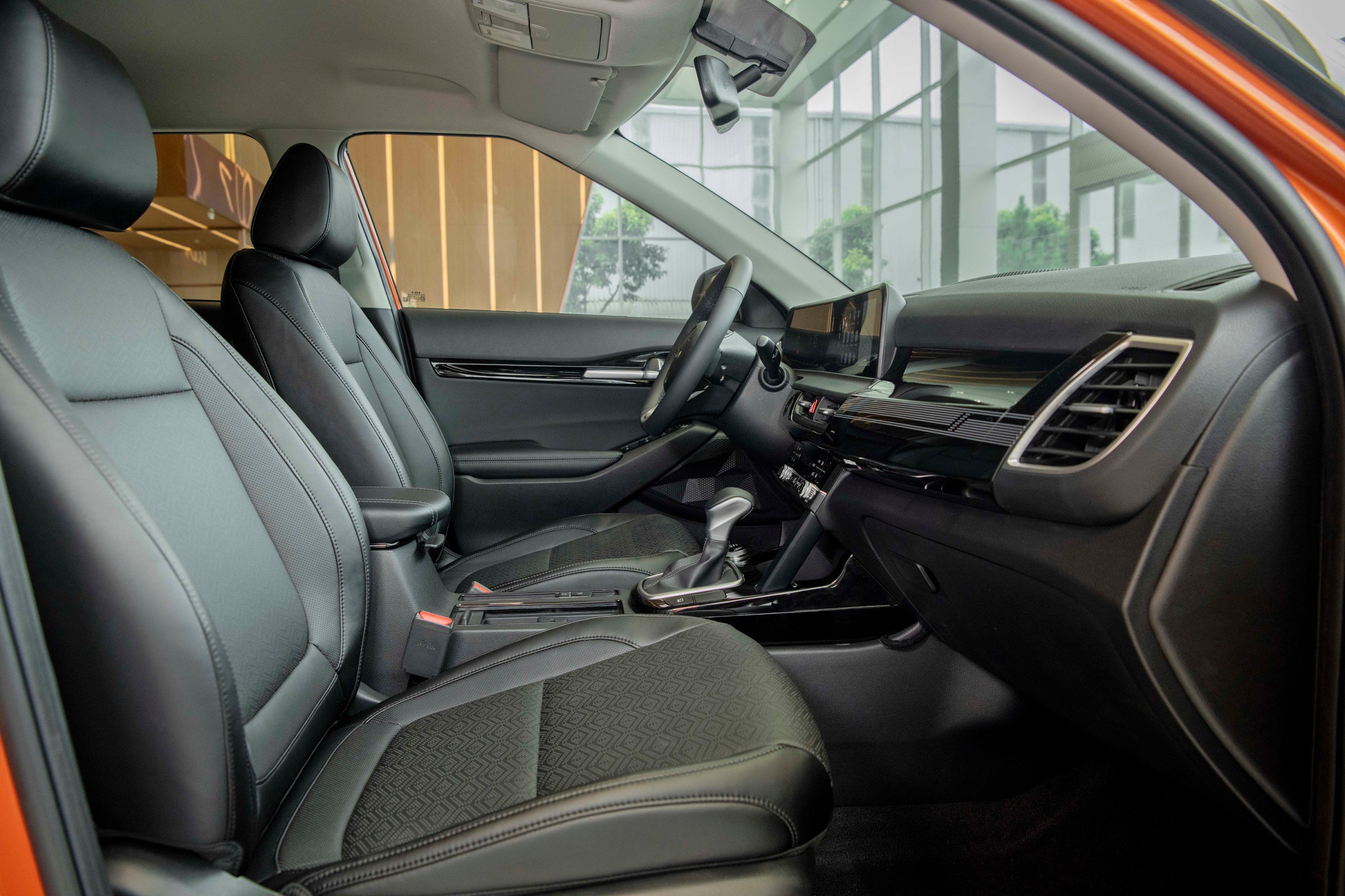 Ngân sách 800 triệu đồng mua SUV cỡ B chọn Mitsubishi Xforce hay Kia Seltos? - 7