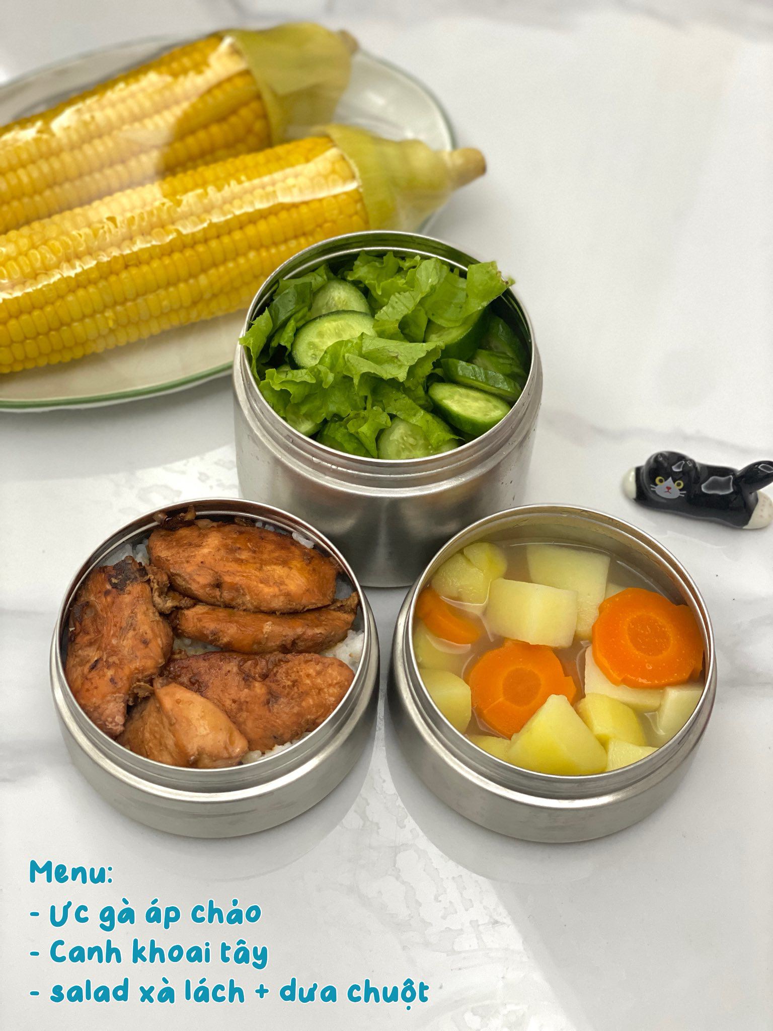 Ức gà áp chảo - Canh khoai tây - Salad&nbsp;