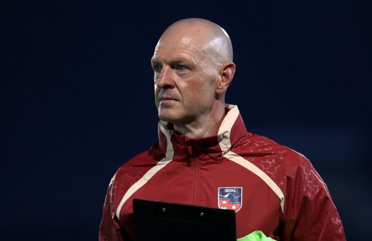 Ở buổi họp báo trước đó, HLV Matt Ross không giấu tham vọng gây bất ngờ trước ĐT Việt Nam khi nói về mục tiêu của ĐT Nepal rằng: “Nếu giành được 3 điểm trước ĐT Việt Nam thì quá tốt, còn một điểm cũng khiến chúng tôi hài lòng”.