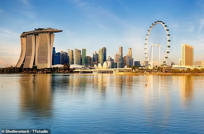 Thủ đô Singapore thường xuyên nằm trong top những thành phố có chi phí sinh hoạt đắt đỏ nhất thế giới.