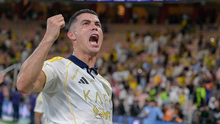 Ở tuổi 40, Ronaldo vẫn duy trì thể trạng đáng kinh ngạc và phong độ ấn tượng