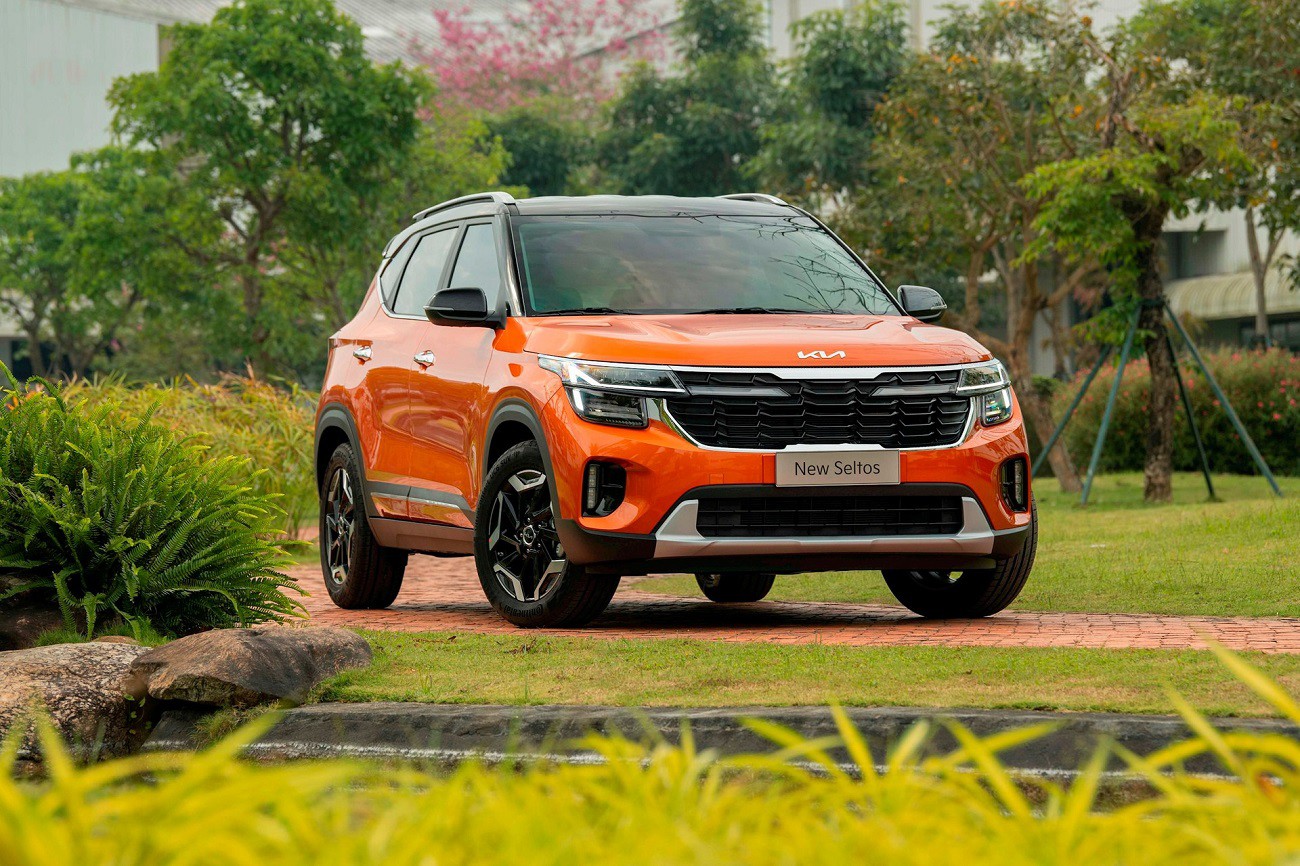 Kia Seltos thu hút sự chú ý với thiết kế lưới tản nhiệt mũi hổ đặc trưng