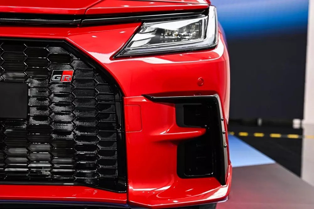 Toyota Vios GRS phiên bản hybrid có mức tiêu thụ nhiên liệu ra sao? - 5