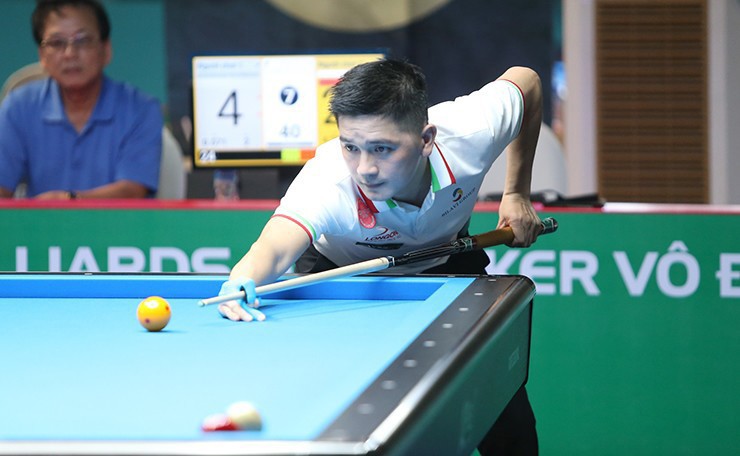 Thón Viết Hoàng Minh cùng dàn cơ thủ Việt Nam đi tiếp