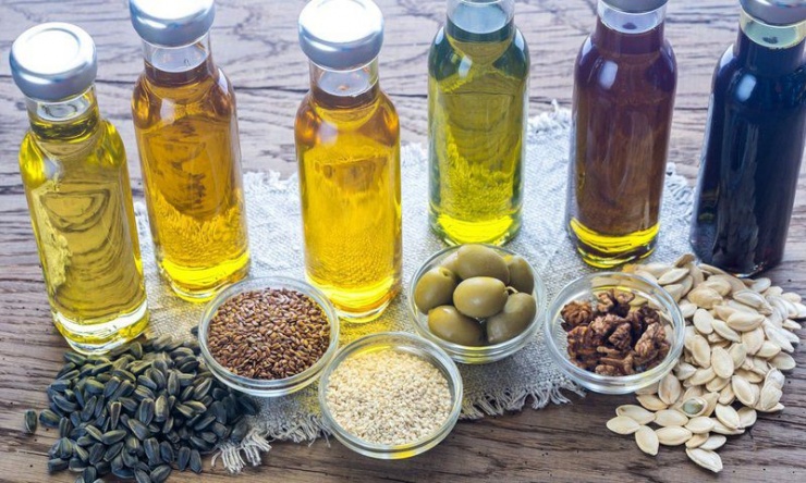 Dầu ăn chiết xuất từ thực vật.