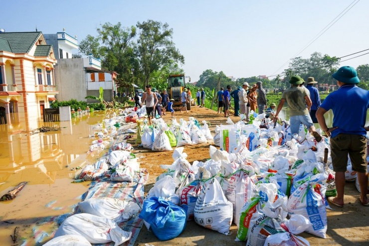 Tổ phó Tổ An ninh cơ sở ở Bắc Ninh qua đời khi phòng chống lụt bão - 1