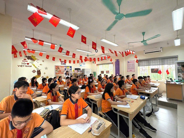 Một tiết học của học sinh Trường THCS Nguyễn Trãi, phường Giảng Võ, Hà Nội.