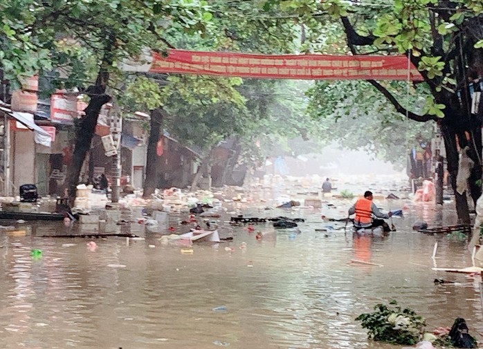 Đường phố Thái Nguyên sáng 9-10. Ảnh: Bùi Tùng