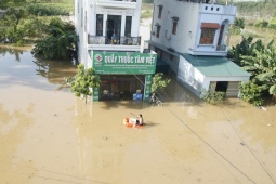 Tin tức trong ngày - Cảnh ngập lụt lịch sử ở Bắc Ninh