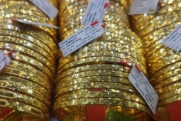 Kinh doanh - Tối 9-10, xuất hiện giá vàng miếng SJC vượt 148 triệu đồng ở cửa hàng vàng nhỏ