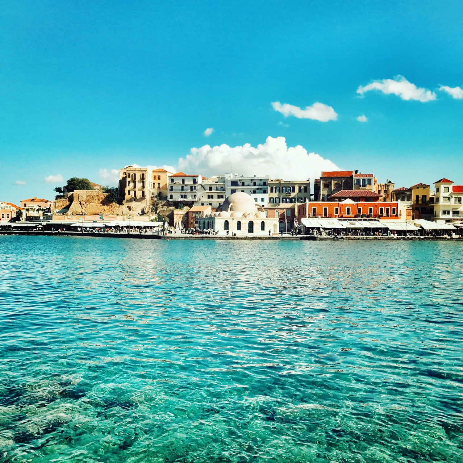 Không chỉ có Santorini, 10 hòn đảo Hy Lạp này khiến bạn ngỡ lạc vào thiên đường - 7