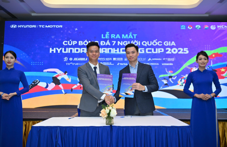 Buổi lễ công bố giải đấu diễn ra vào sáng 9/10 tại Hà Nội