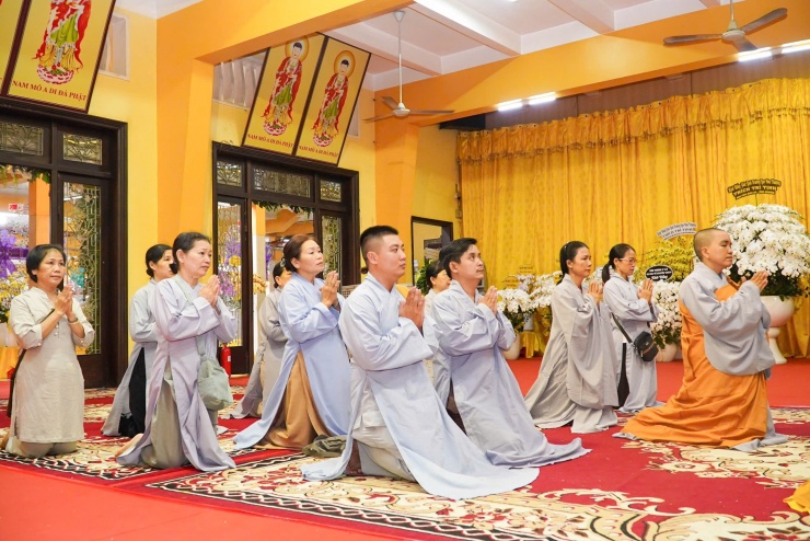 Đoàn lãnh đạo Đảng, Nhà nước, MTTQ Việt Nam viếng tang trưởng lão hòa thượng Thích Trí Tịnh - 10