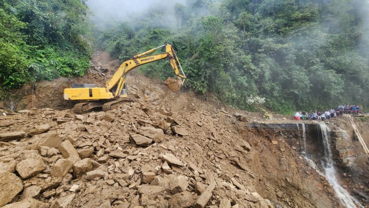 Hiện trường một vụ sạt lở đất tại Lào Cai. Ảnh: XĐ