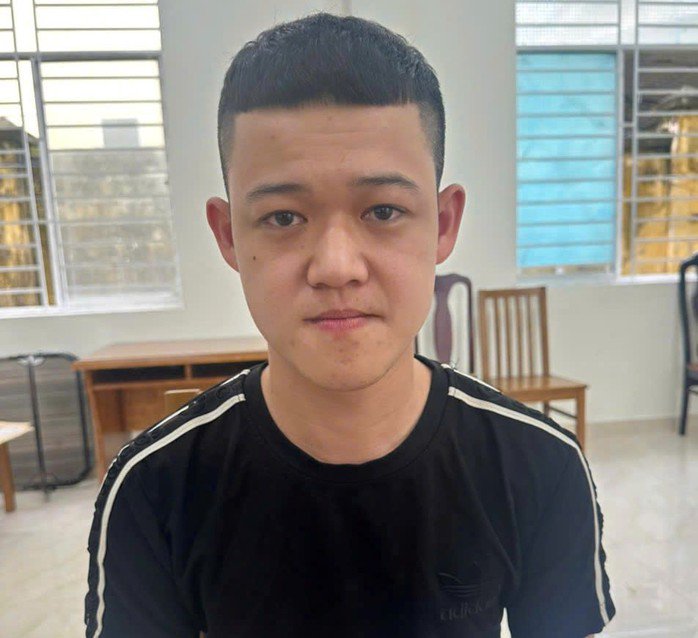 Phòng Cảnh sát hình sự Công an TP Đà Nẵng vận động Phạm Công Đạt ra đầu thú thành công