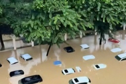 Lũ lịch sử ở Thái Nguyên: Bạc tỉ trôi theo... nước bạc