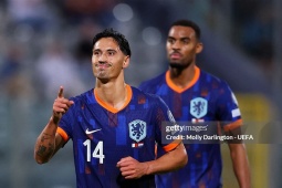 Video bóng đá Malta - Hà Lan: 4 bàn rực rỡ, sao gốc Indonesia lên...