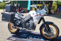 "Ngựa chiến" Kove 800X GT 2025 trình làng, trang bị thách thức mọi đối thủ!