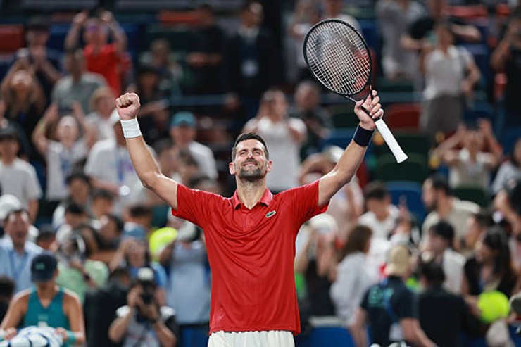 Djokovic bày tỏ sự cảm kích với những người hâm mộ của mình tại Thượng Hải Masters.